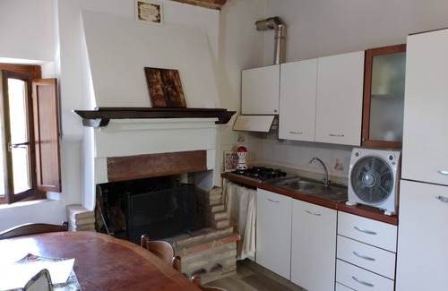 Lorenzana House | PISA-CRESPINA-LORENZANA-, rustic Pisan hills immersed in the green countryside