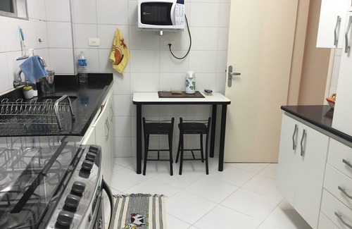 Pitangueiras Apartment | Pitangueiras - One block from the beach! Excellent, Unmissable 😎