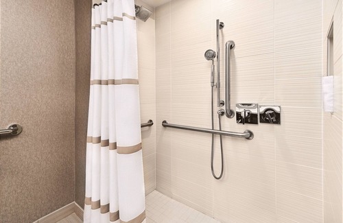 Cranberry Township Hotel | Pittsburgh Marriott North