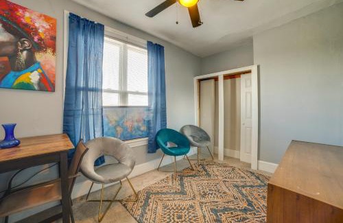 Ross Township Apartment | Pittsburgh Vacation Rental about 6 Mi to Downtown!