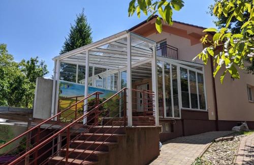 Cachtice House | Pivnička pod Čachtickým hradom