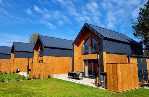 Bialogora House | Plażowa 8 Domki z baliami z hydromasażem
