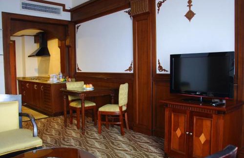 Batam Hotel | Planet Holiday Hotel & Residence