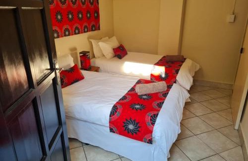 Lopes Bed & Breakfast | Planet Scuba Bed and Breakfast