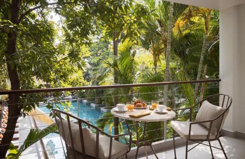 Daun Penh Hotel | Plantation Urban Resort & Spa