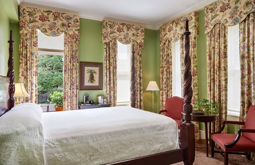 Historic District - North Hotel | Planters Inn on Reynolds Square