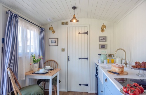 Llannefydd House | Plas Uchaf Farm Retreat