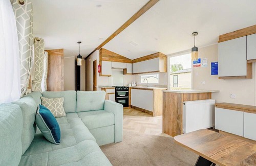 Mablethorpe House | Platinum 6 berth Caravan (2 bed)