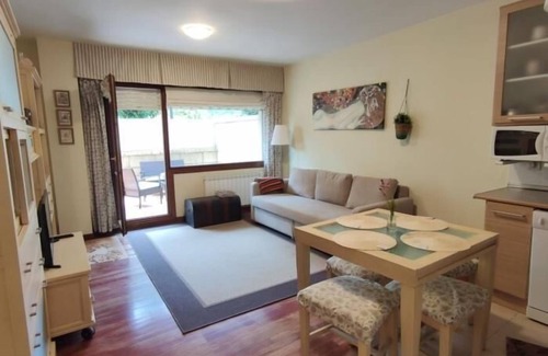 Sukarrieta Apartment | Playa de Toña by Urdaibai Rentals