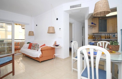 Benajarafe Apartment | Playa Linda Family by Del Parque Flats