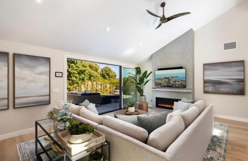 The Mesa House | Playa Vida