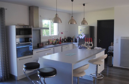 Serres-Castet House | Pleasant contemporary house between the ocean and the Pyrenees.