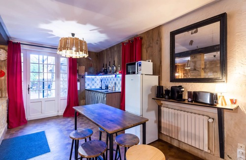 Castelnaud-la-Chapelle House | Pleasant House at the Foot of the Castle and the Dordogne