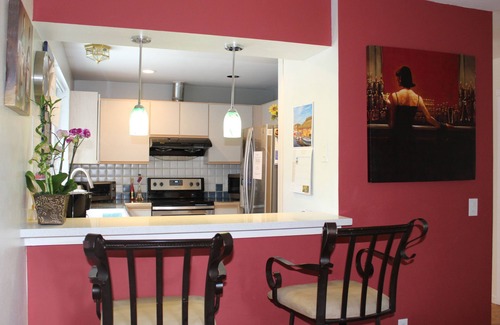 Mid-Beacon Hill House | Pleasant Private Home on Beacon Hill with AC.