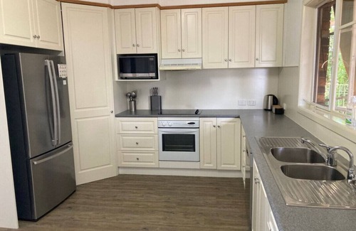 Horsham House | Pleasant View located in Horsham