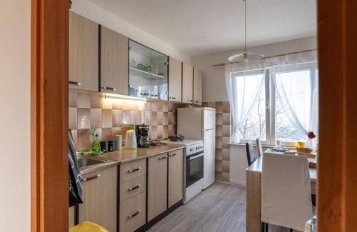Breznik Plesivicki Apartment | Plesivica Hillside HolidayHome/Hot-Tub - 1 Bedroom