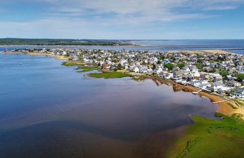 Newburyport House | Plum Island Prize