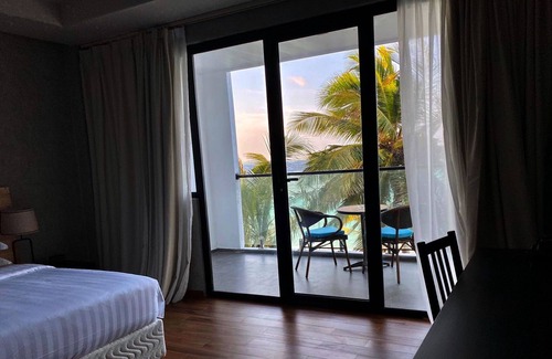 Thinadhoo House | Plumeria Maldives