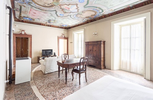 Castello Cabiaglio Apartment | PM3
