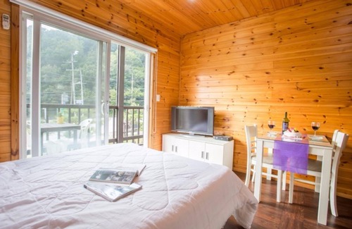 Pocheon House | Pocheon Forest Pension