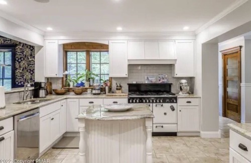 Mountainhome Cottage | Pocono Cottage