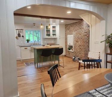 Stroudsburg House | Pocono Farmhouse - Fully Renovated 1881 Home