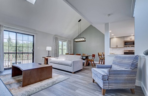 East Stroudsburg House | Pocono Mountain Villas by Exploria Resorts