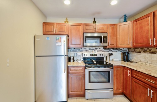 Tobyhanna House | Poconos Chalet Newly Renovated, Great Location 4 Bedroom Home by RedAwning