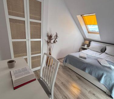 Cetniewo Apartment | Pod Niebem - Przestronne poddasze przy plaży