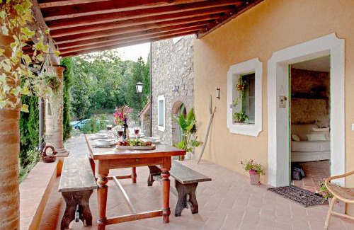 Monteverdi Marittimo Apartment | Podere La Gualda Vecchia alloggi di charme immersi nel Giardino Emozionale outdoor SPA