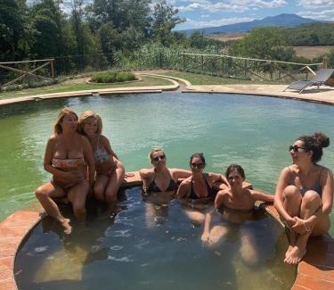 San Casciano dei Bagni Villa | Podere La Piscina- Acqua Termale e Relax