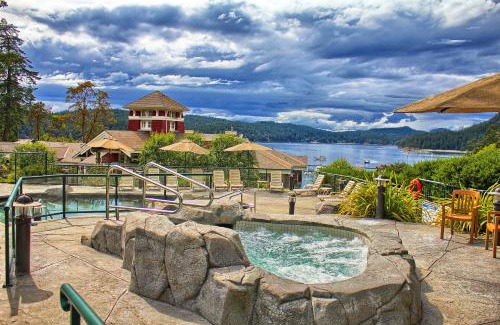 Pender Island Resort | Poets Cove Resort & Spa
