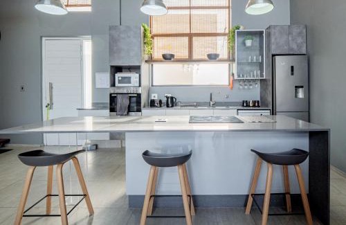 Durban Point Apartment | Point Bay - Super Stylish for Less