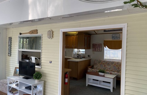 South Casco Cottage | Point Sebago Vacation Home