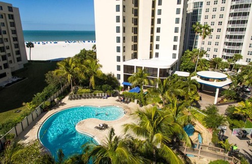 South Island Resort | Pointe Estero Resort