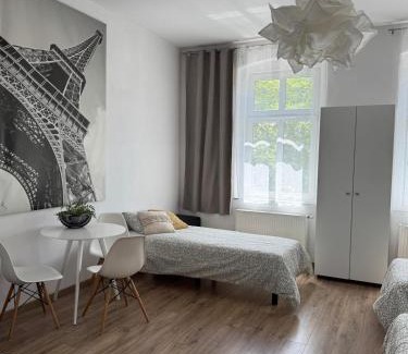Swidnica Hostel | Pokoje u Bolka Świdnickiego