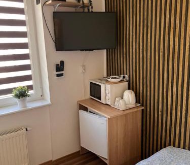 Lodz House | Pokoje w Nowosolnej