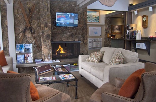 Snowmass Village Hotel | Pokolodi Lodge