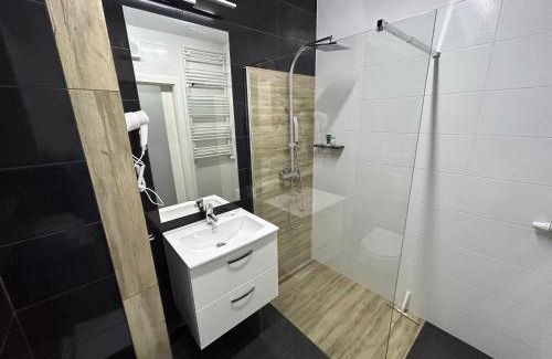 Wlochy Apartment | Poland Apartment 8