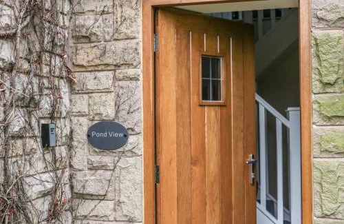Cuckney House | Pond View