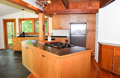 East Falmouth House | Pond View Home on Cape Cod with gorgeous views