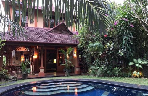 Sukasada Bed & Breakfast | Pondok Manis