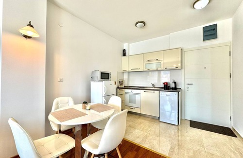 Rafajlovici Apartment | Ponta Nova One bedroom - Sea view