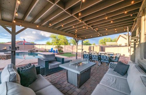 Estrella Mountain Ranch House | Pool and Patio Family-Friendly Goodyear Home!