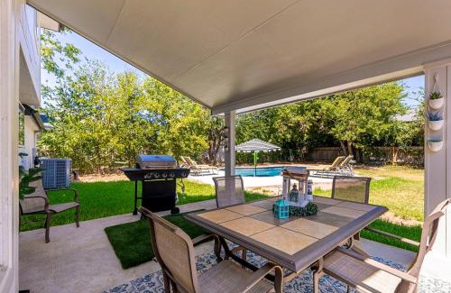 The Hermitage House | Pool Getaway Movie Room Games Yard Bbq Pets