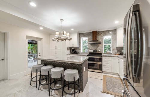 Lighthouse Point House | Pool & Home Theater: Lighthouse Point Home!