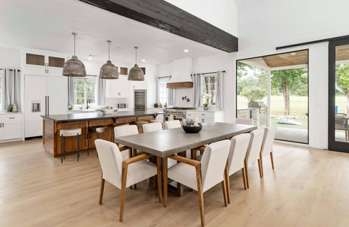 Dripping Springs House | Pool & Hot Tub + Close to Wineries - El Dorado!