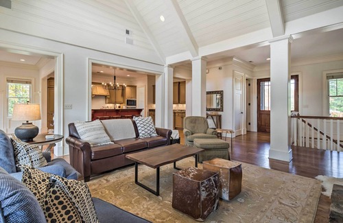 Mill Spring House | Pool & Mountain Views: Stunning Mill Spring Home!