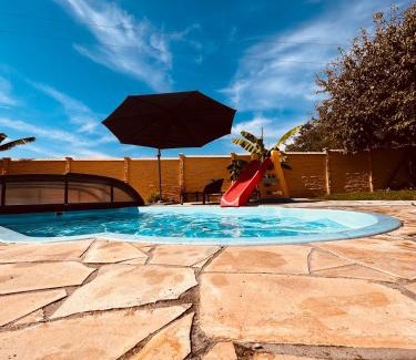 Lutherstadt Wittenberg House | Pool, Sauna und Blick ins Grüne