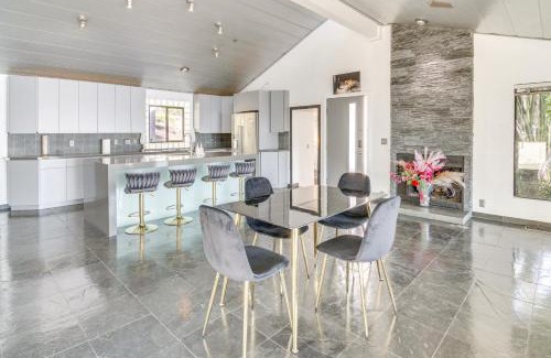 Western Malibu House | Pool, Spa and Ocean Views - Modern Home in Malibu!